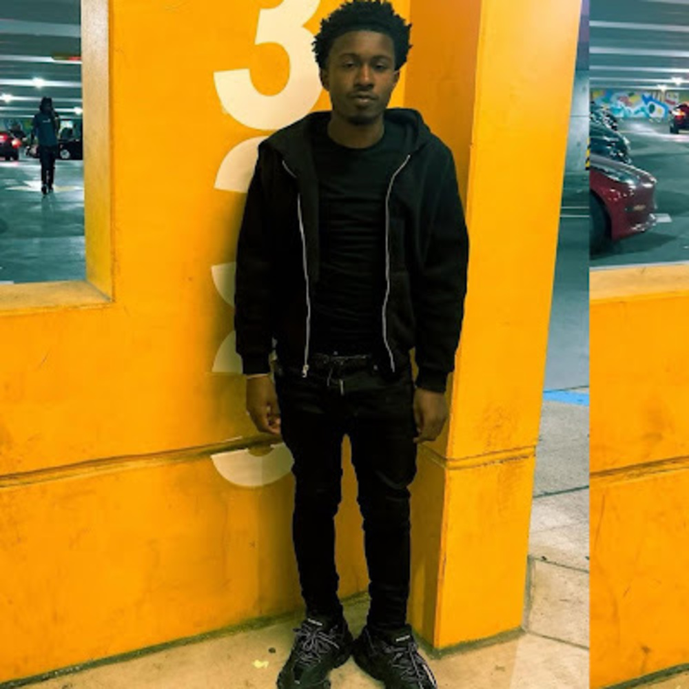 Meet your Posher, Muneymeen